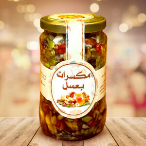مكسرات بعسل